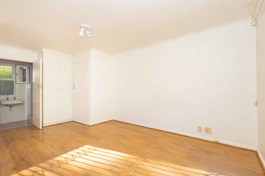 To Let 3 Bedroom Property for Rent in Kenridge Western Cape